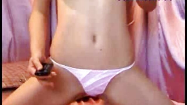HD kvalitet :  Gadni stari tip je pronašao savršenu mladu hranu za svoje seksualne potrebe Hot porn 