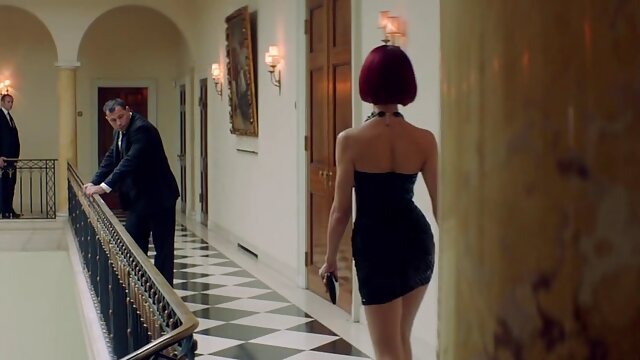 HD kvalitet :  Stud daje penis jahanje djevojke iz grupe u spavaćoj sobi Hot porn 